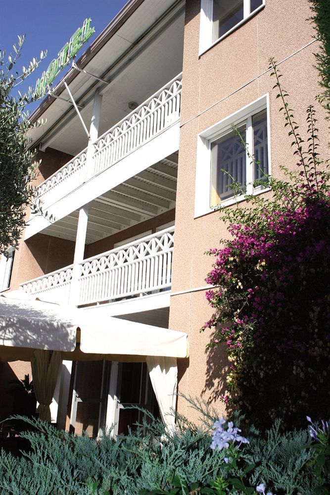 H Hotel Hyères Eksteriør billede